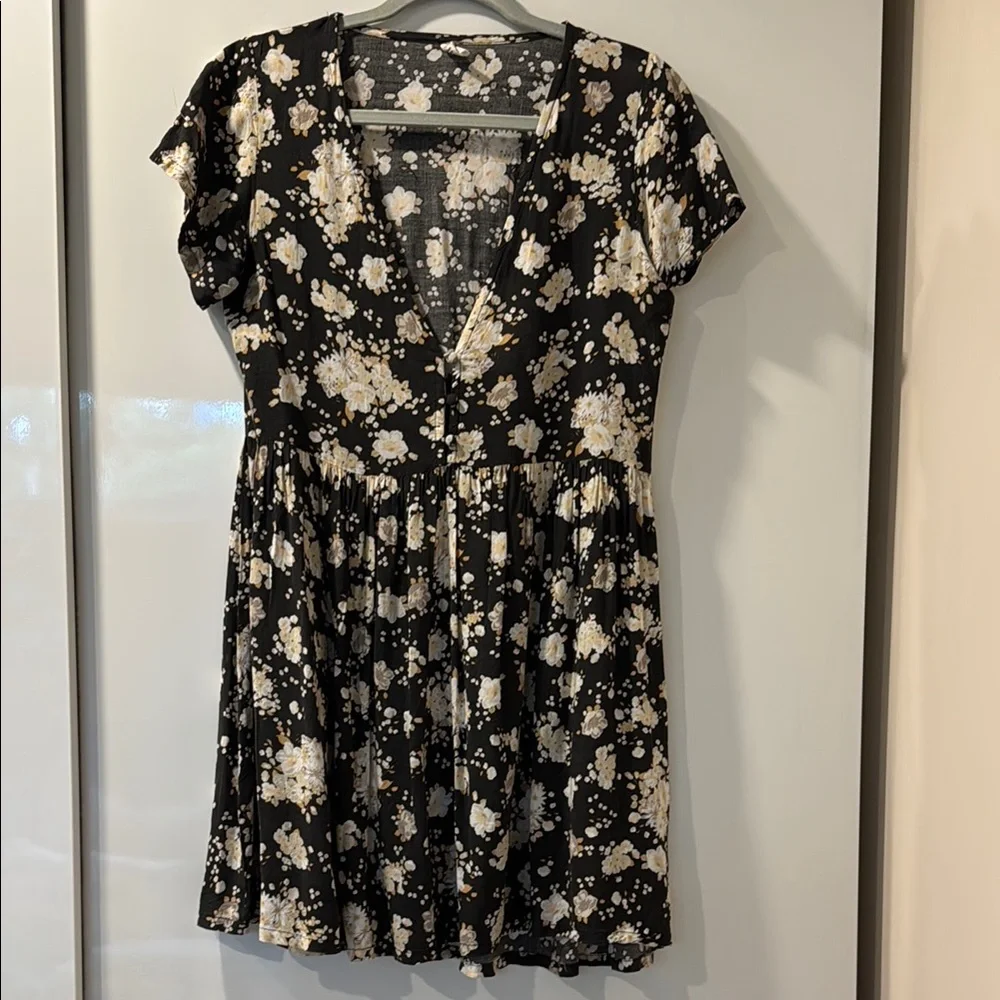 Spell & The Gypsy Dancer Dress - Picture 4 of 9